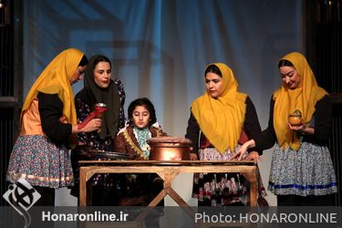سومین روز جشنواره بین المللی تئاتر کودک و نوجوان همدان