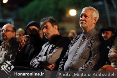 سوگواره «رکعت به رکعت عاشقی» به کارگردانی سیاوش طهمورث با اجرای تعزیه در محوطه باز بنیاد فرهنگی روایت فتح برگزار شد.