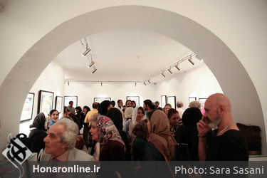 نمایشگاه نقاشی های آذرخش فراهانی در گالری آتبین