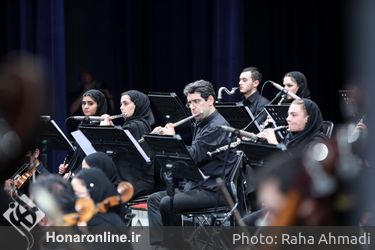 کنسرت ارکستر سمفونیک تهران «نصیر حیدریان» در تالار وحدت 