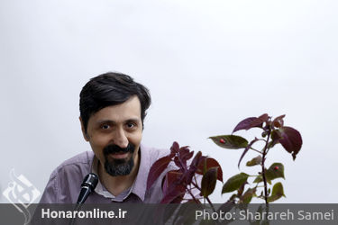رونمایی و نمایشنامه خوانی بخشی از کتاب "دُرج مشکین" در گالری ثالث