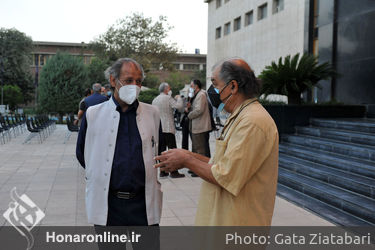 نشست صمیمانه هنرمندان و فعالان هنرهای تجسمی با وزیر فرهنگ و ارشاد اسلامی(1)