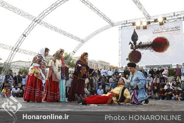 دومین روز نوزدهمین جشنواره نمایش های آیینی و سنتی