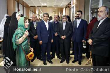 بازدید سید محمدمجتبی حسینی از نمایشگاه هشتمین جشنواره بین‌المللی مد و لباس فجر در چابهار