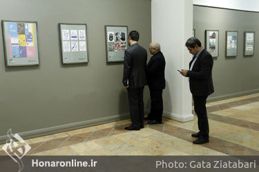 بازدید سید مجتبی حسینی از نمایشگاه تصویرگران معاصر جمهوری چک