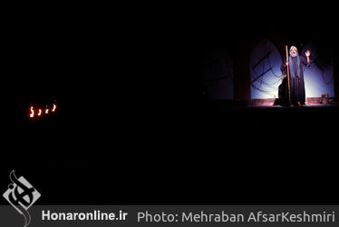 نمایش «شمشیرها» در پردیس تئاتر تهران