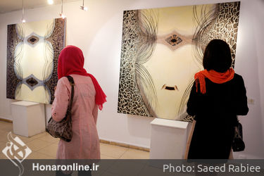نمایشگاه نقاشی های شقایق ماندگار در گالری هفت ثمر