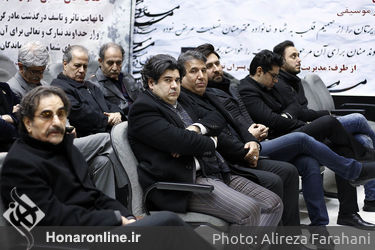 مراسم ختم والده مدیر کل دفتر موسیقی در مسجد نور تهران‎