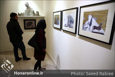 نمایشگاه  طراحی‌های رضا لواسانی در گالری اثر