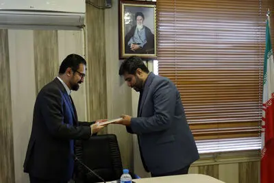 معاون امور هنری در تودیع و معارفه مدیر کل دفتر برنامه ریزی و آموزشهای هنری: سرمایه انسانی فراوانی معطوف آموزش هنر است