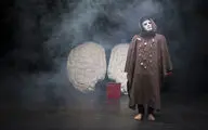 The Real Inspector Hound Goes on Stage
