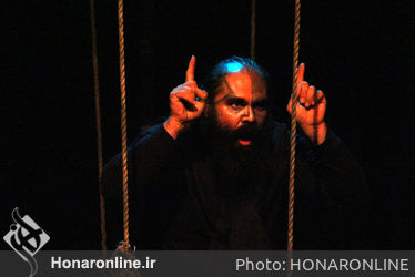 کنسرت - نمایش «دوازده» در تماشاخانه مهرگان