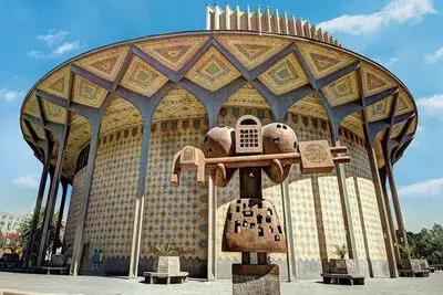 نمایش «بی‌هوده» در تئاتر شهر روی صحنه می‌رود