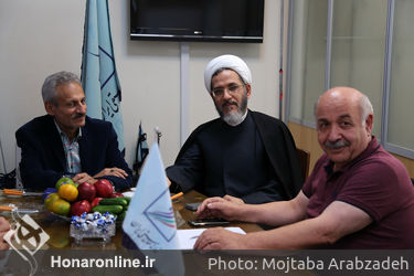 نشست حجت‌الاسلام احمد مازنی عضو کمیسیون فرهنگی مجلس شورای اسلامی با اعضای خانه موسیقی