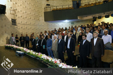 نشست چشم انداز تئاتر استان ها در تماشاخانه سنگلج
