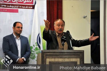 تجلیل از هنرمندان پیشکسوت متولد اردیبهشت ماه