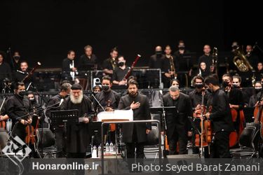 نخستین شب اجرای کنسرت موسیقی نمایش عاشورایی "علمدار"
