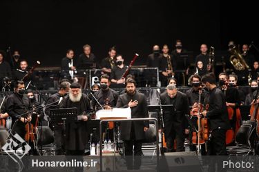 نخستین شب اجرای کنسرت موسیقی نمایش عاشورایی "علمدار"
