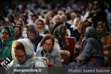 رونمایی از تابلوی گذر صنایع دستی تهران در  روز جهانی صنایع دستی