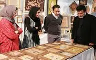 بازدید مدیر کل ارشاد فارس از نمایشگاه هنرمندان 