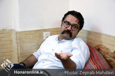 نشست نقد و بررسی کتاب "من مرده بودم که هانیه عاشقم شد"