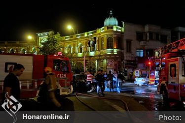 آتش سوزى انبار كالا در ميدان حسن آباد