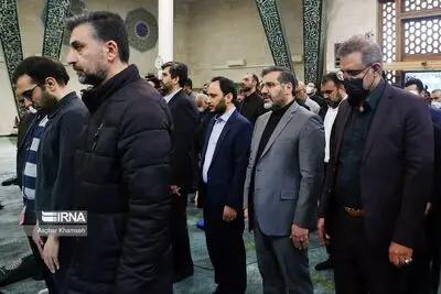 مرحوم افروغ با تمام وجود خود را وقف تعالی جامعه ایرانی کرده بود