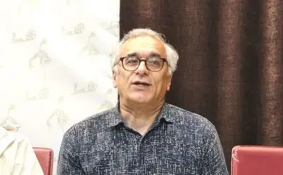 هدف اصلی کاهش دغدغه های روزمره مردم و افزایش حساسیت مخاطبان جدی سینمای کمدی است