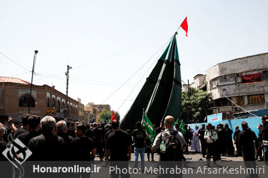 عاشورای حسینی در چهاراه گلوبندک تهران