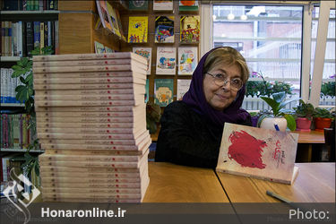 کتاب‌گردی هنرمندان و فرهنگیان در نشر مرکز2
