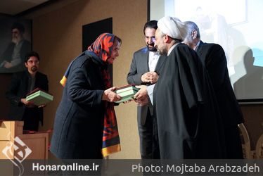 تقدیر از ۹ بانوی واقف و اهداکننده آثار تاریخی- فرهنگی و نسخه‌های خطی در موزه ملك