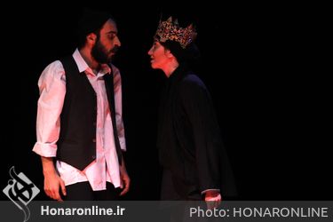 نمایش " مرگ یزدگرد " در خانه نمایش مهرگان