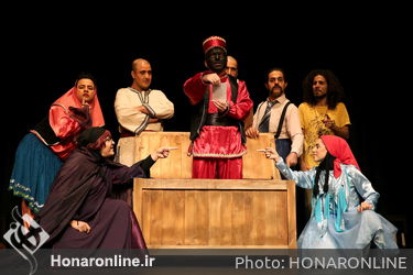 نمایش بنگاه تئاترال در تماشاخانه سنگلج
