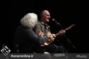 اجرای ارکان اوگر و اسماعیل حکی در سی و سومین جشنواره موسیقی فجر