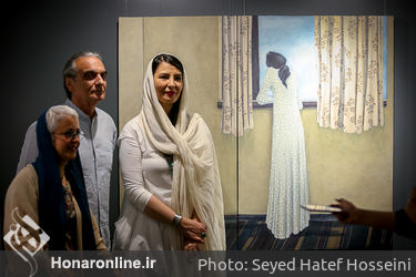 نمایشگاه گروهی نقاشی "و این منم" در گالری ایوان
