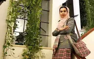 مونا جهانپور: می‌خواهم نقاشی‌هایم را بر تن مردم کنم / روایت یک نقاش از دنیای جذاب 