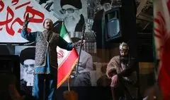آثار ششمین روز هفته هنر انقلاب اسلامی به شهدای «ناو دنا» تقدیم شد