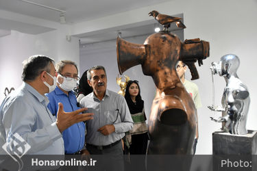  نمایشگاه مجسمه‌های قدرت الله عاقلی در گالری اعتماد