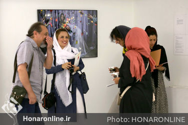 نمایشگاه عکس و چیدمان سارا ساسانی در گالری آرته