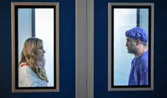 پنج میلیون ریزش مخاطب سینما در مقایسه‌ ۸ ماه ابتدای سال/ جای خالی پژمان جمشیدی در میان پرفروش ها