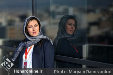 دومین روز سی و هفتمین جشنواره جهانی فیلم فجر در پردیس چارسو