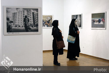 آثار نخستین نمایشگاه آسیب‌ها اجتماعی در فرهنگسرای نیاوران