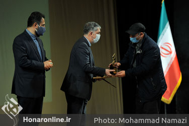 آیین پایانی نمایشگاه و جایزه عکس بنیاد رودکی « روایت سرباز » ویژه بزرگداشت اولین سالگرد عروج شهید قاسم سلیمانی»