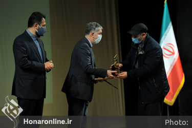 آیین پایانی نمایشگاه و جایزه عکس بنیاد رودکی « روایت سرباز » ویژه بزرگداشت اولین سالگرد عروج شهید قاسم سلیمانی»
