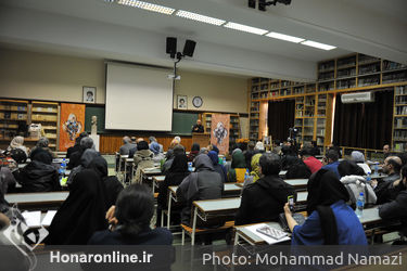 آیین اعطای نخستین جایزه آینه دار دوران در زادروز استاد باستانی پاریزی