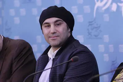 بازگشت محسن تنابنده به تئاتر پس از ١٣ سال