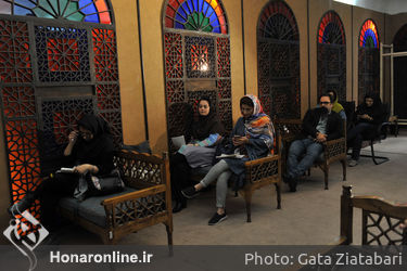 نشست خبری نمایشگاه "مداد عباس" در موسسه توسعه هنرهای معاصر