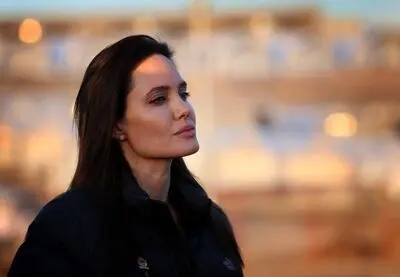 Angelina Jolie visits refugees in war-torn Yemen