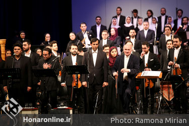 کنسرت ارکستر ملی ایران به رهبرى روبن آساتریان