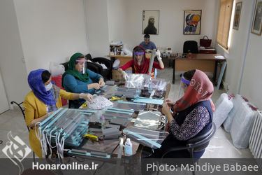 گردآوری و توزیع تجهیزات مبارزه علیه کرونا در خانه عروسک 
